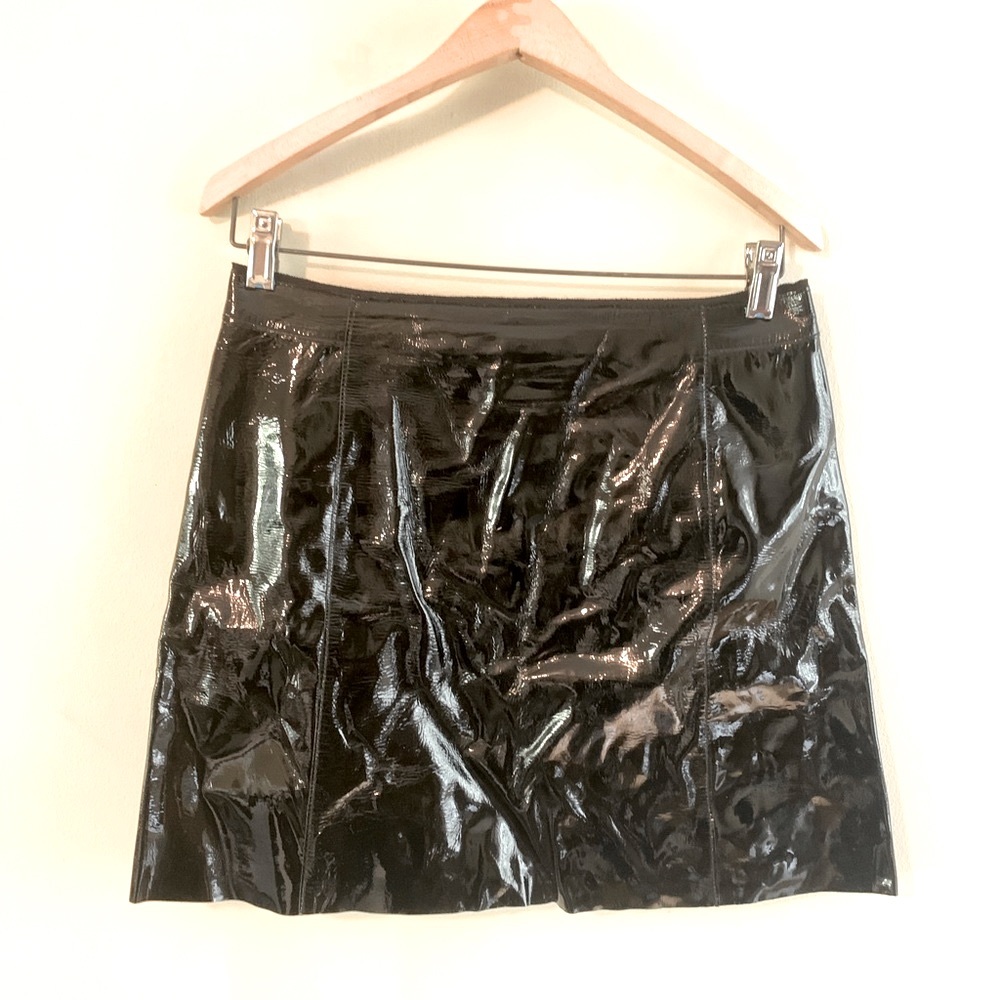 ELIE TAHARI PATENT LEATHER SKIRT